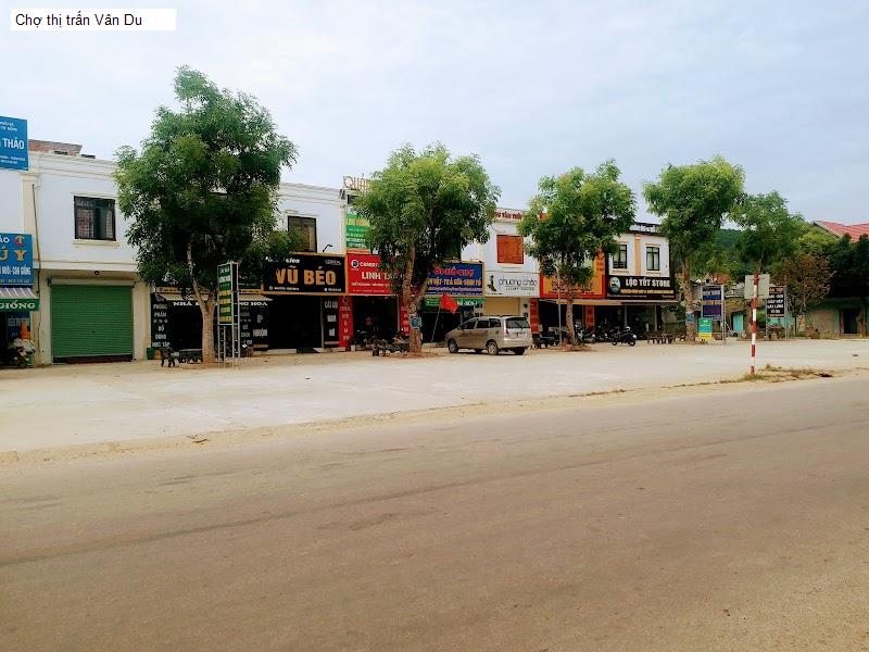 Chợ thị trấn Vân Du
