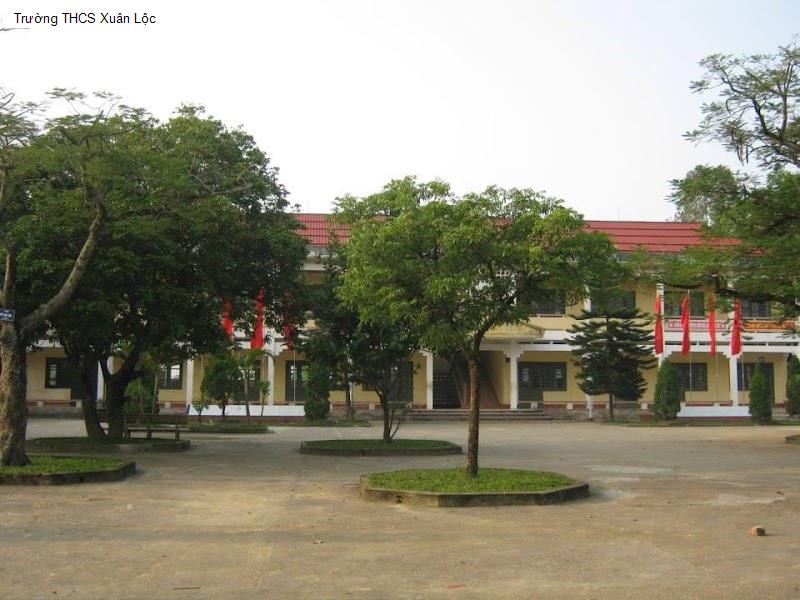 Trường THCS Xuân Lộc